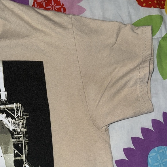 NASA Tan Graphic Tee - Picture 7 of 10